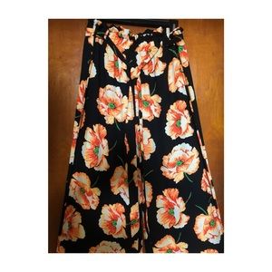 Plus Size Floral Palazzo Pants